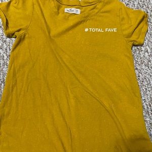 T- shirt from hollister